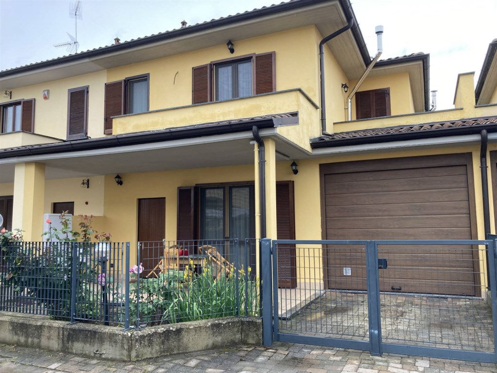 Villa in vendita a Zinasco