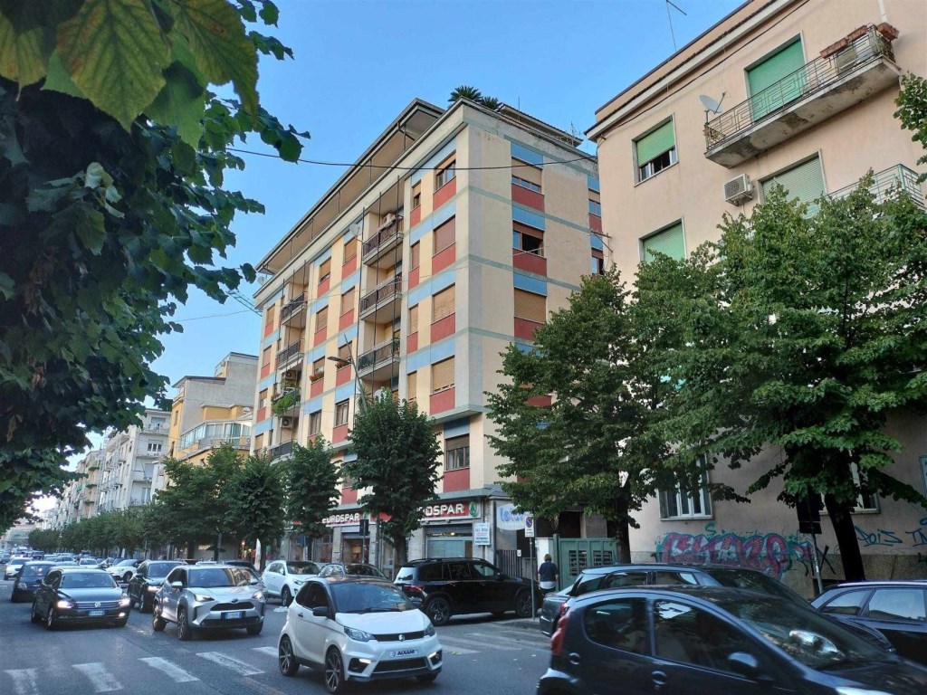 Appartamento in vendita a Cosenza via Cattaneo 7