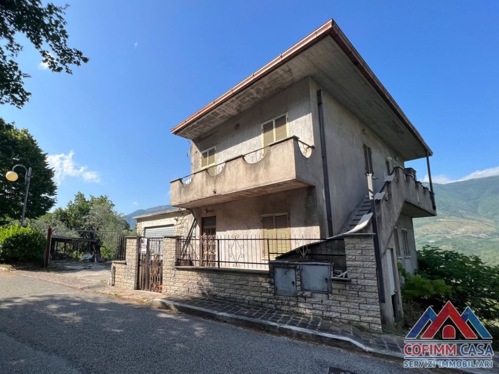 Casa Indipendente in vendita a San Vincenzo Valle Roveto località Morelle 15