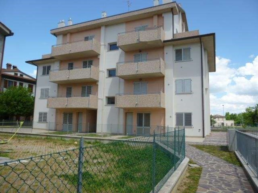 Appartamento in vendita a Forlì via Bezzecca