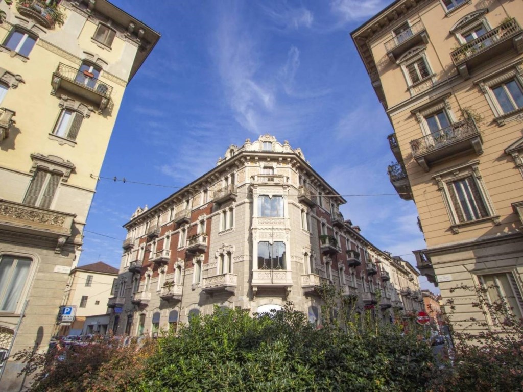 Appartamento in vendita a Torino via Giambattista Balbis