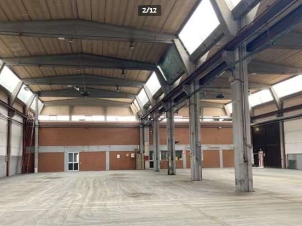 Capannone Industriale in vendita a Castelfranco Emilia via Malpighi 6