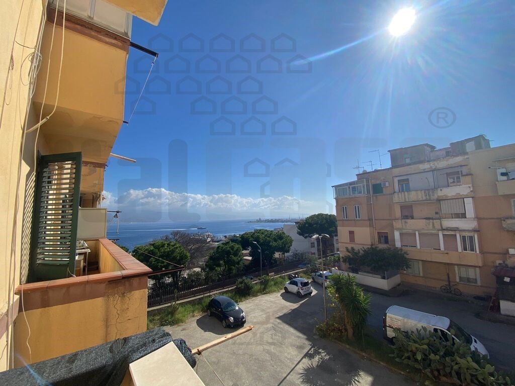 Appartamento in vendita a Messina rione ogliastri