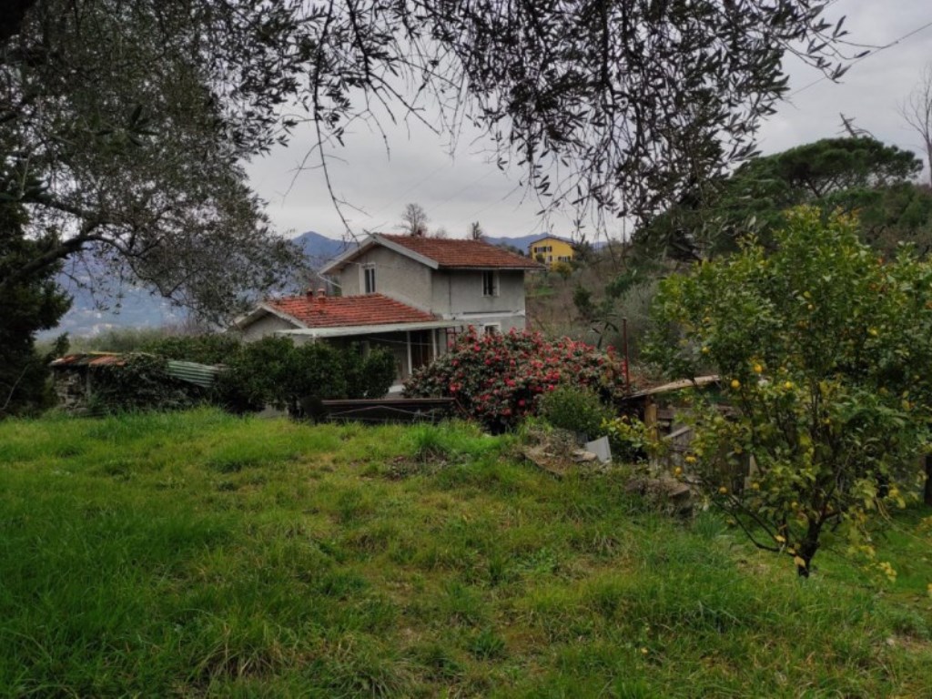 Casa Indipendente in vendita a Rapallo località Ronco