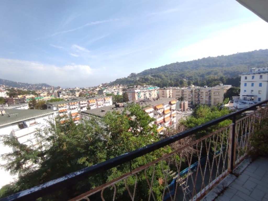 Appartamento in vendita a Rapallo via tito speri