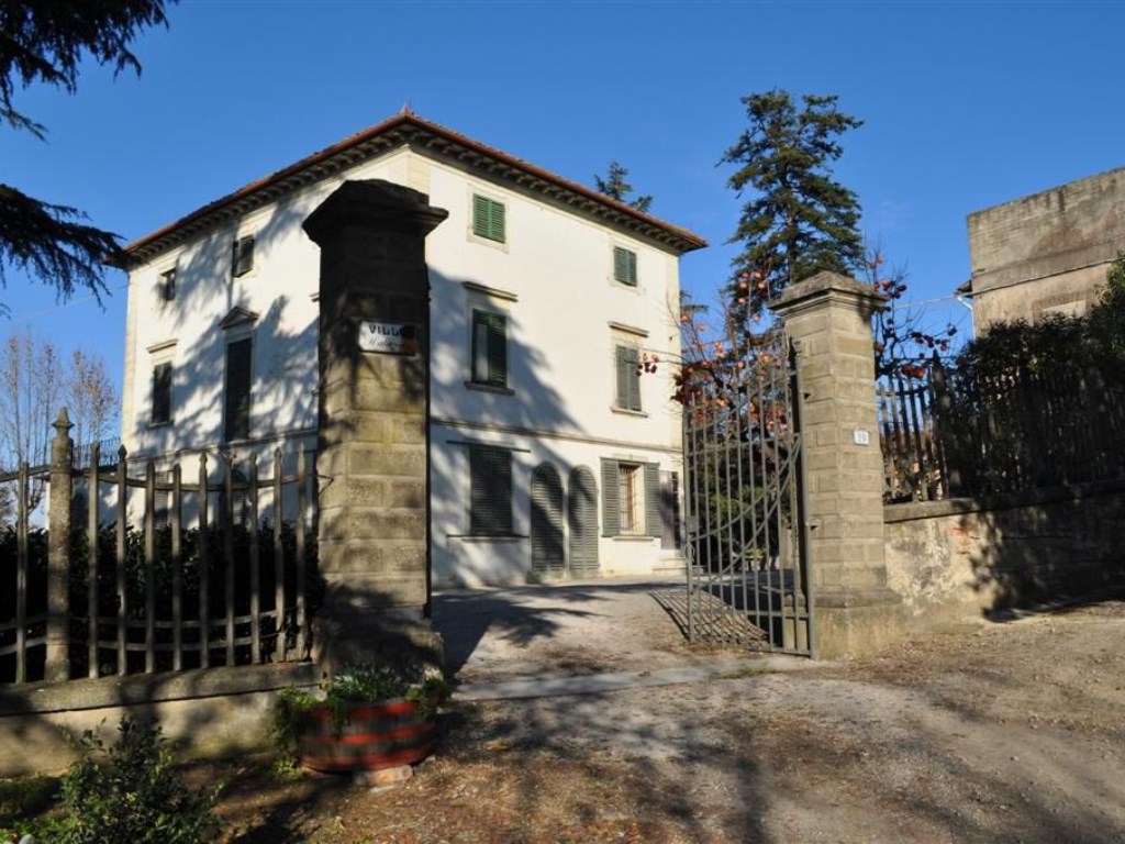 Villa in vendita a Castelfiorentino