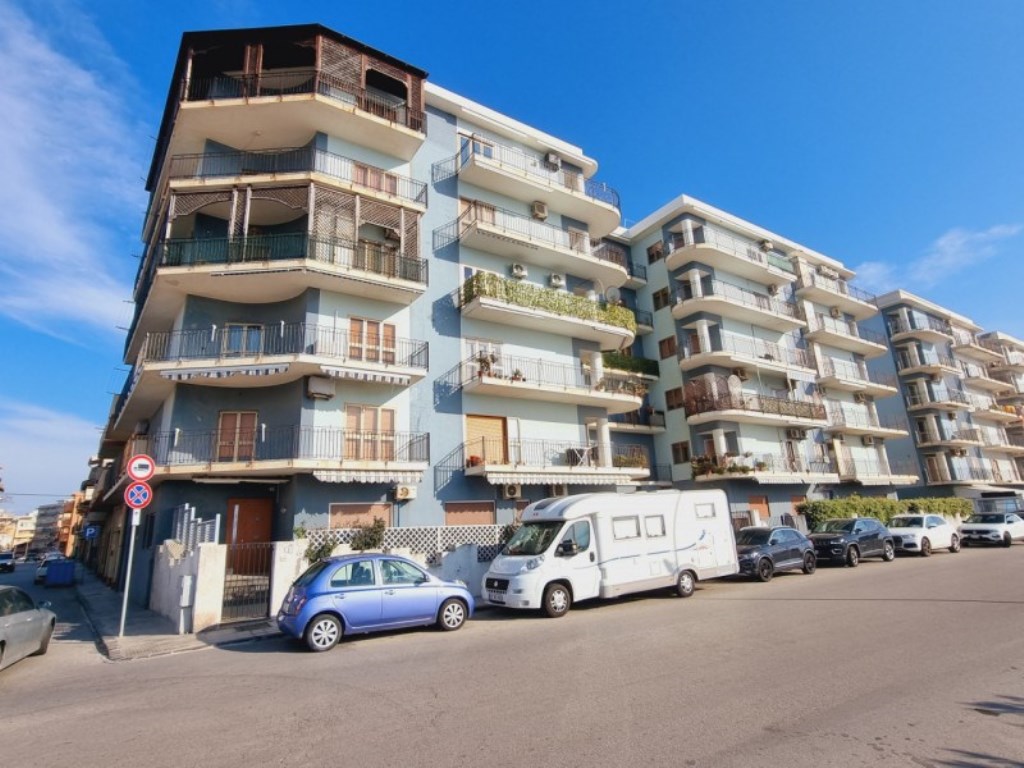 Appartamento in vendita a Milazzo via Spiaggia di ponente, 2