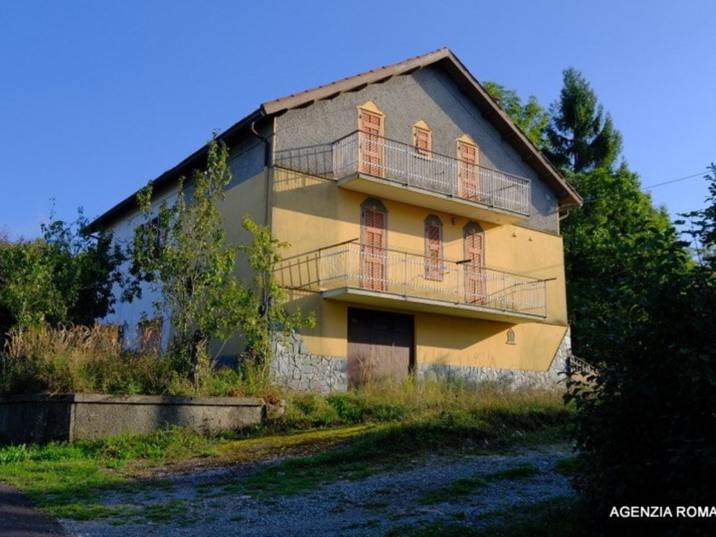 Casa a Schiera in vendita a Urbe