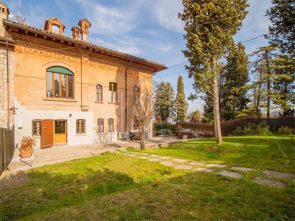Villa Bifamiliare in vendita ad Albinea scaparra 13