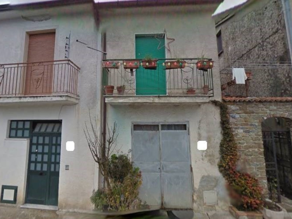 Casa Semindipendente in vendita a Stio via Giovanni Amendola