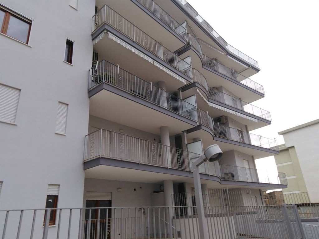 Appartamento in vendita a San Nicola la Strada viale Trieste 35