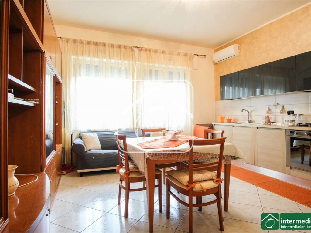 Appartamento in vendita a Reggio di Calabria via Margherita Hack 15