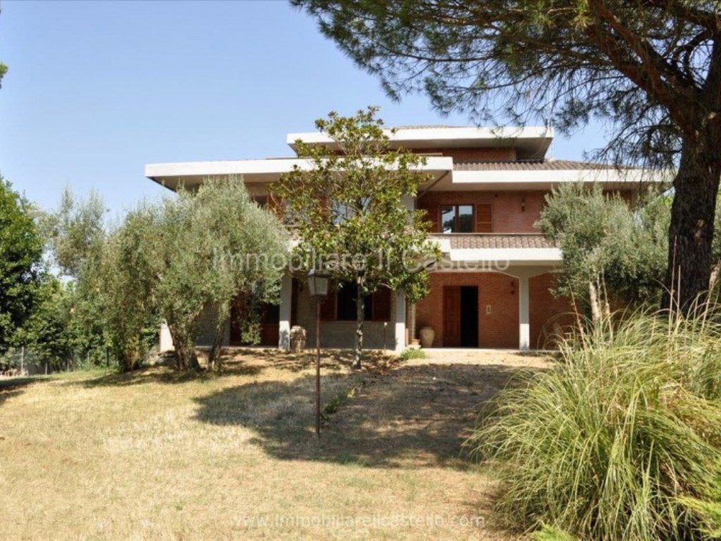 Villa in vendita a Castiglione del Lago pozzuolo