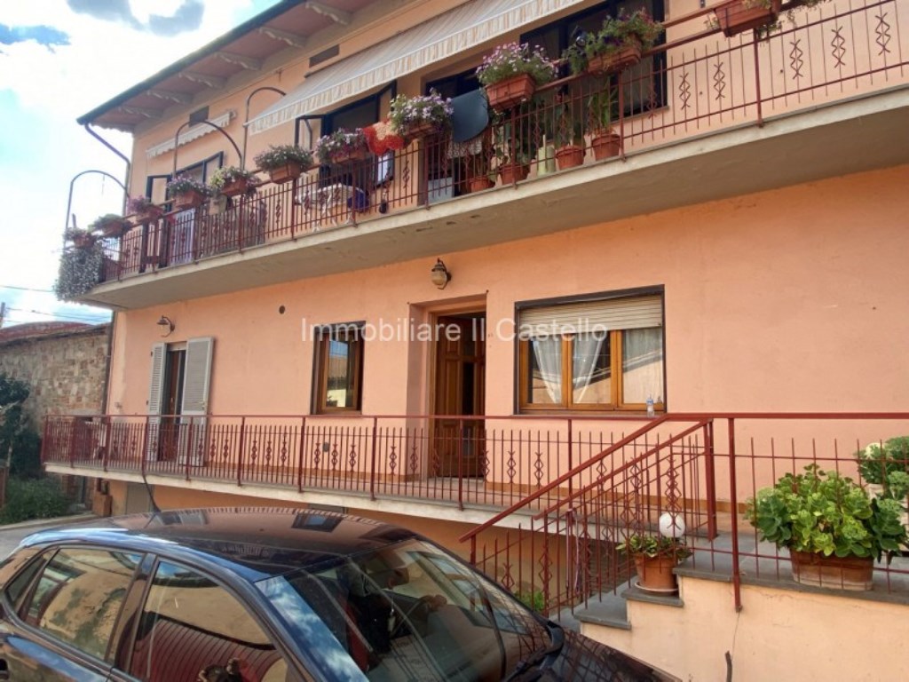 Appartamento in vendita a Castiglione del Lago via Stazione