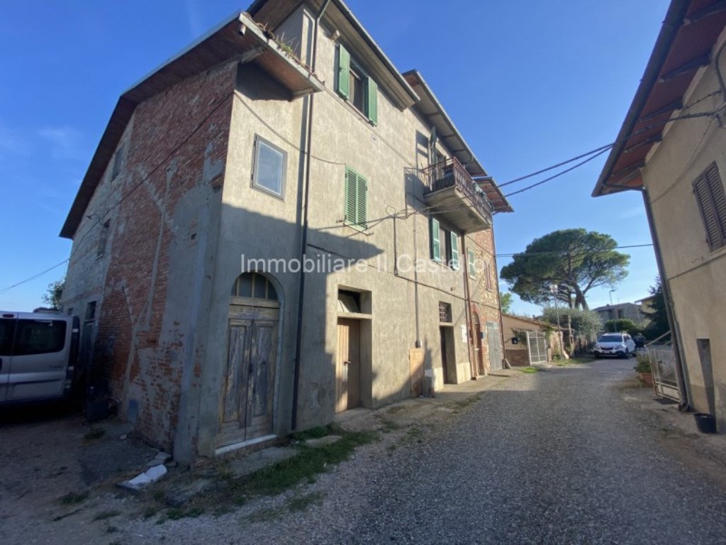 Appartamento in vendita a Castiglione del Lago via Carraia