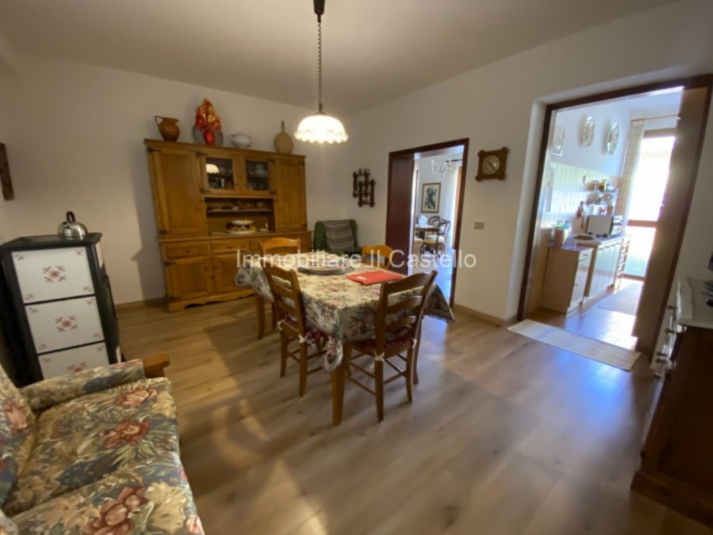 Appartamento in vendita a Castiglione del Lago via t.C. Fioretti