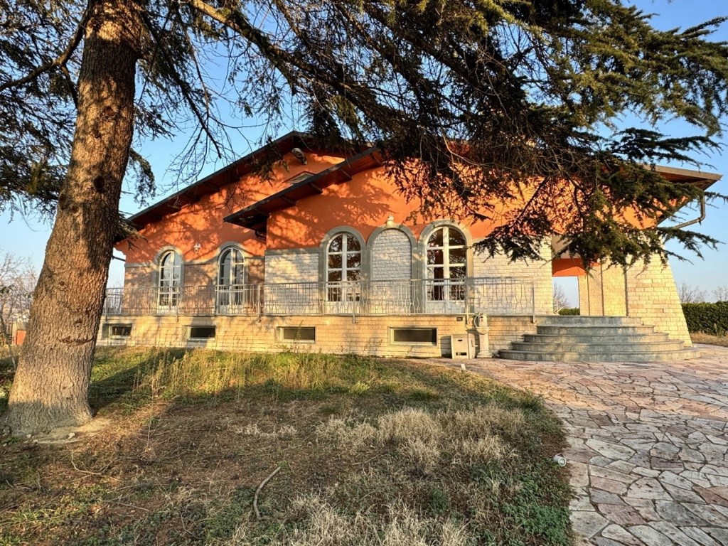 Villa in vendita a Castelnuovo Don Bosco castelnuovo Don Bosco del Papa,104