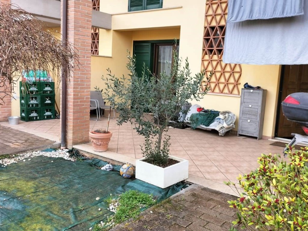 Villa a Schiera in vendita a Foligno