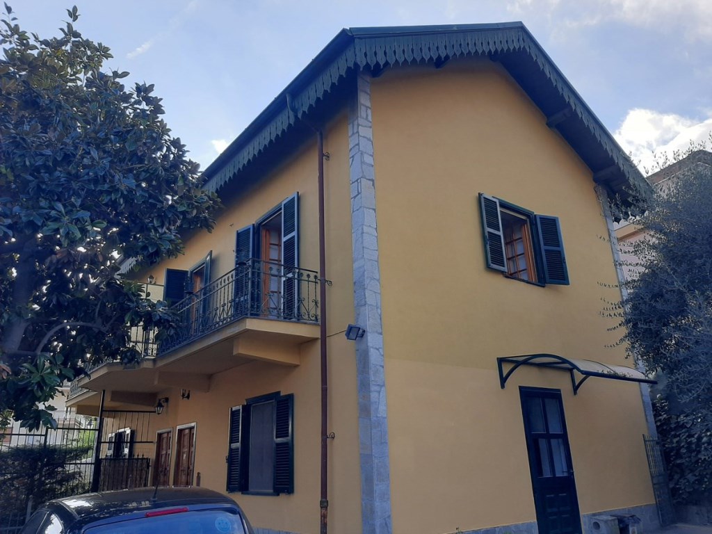 Villa in vendita a Sanremo sanremo Duca degli Abruzzi,240