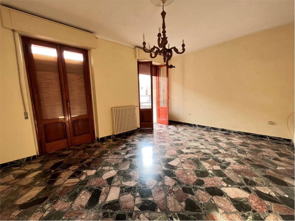 Appartamento in vendita a Francavilla Fontana via Simeana 154