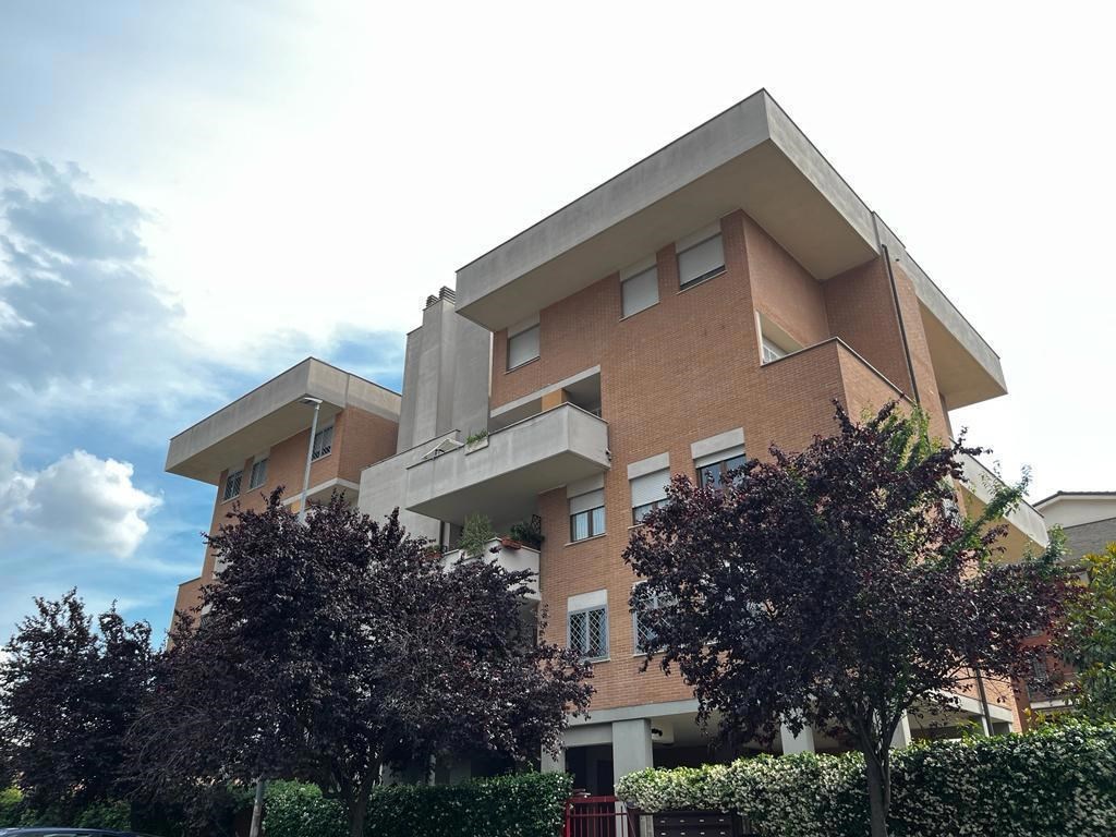 Appartamento in vendita a Roma roma Achille Capizzano