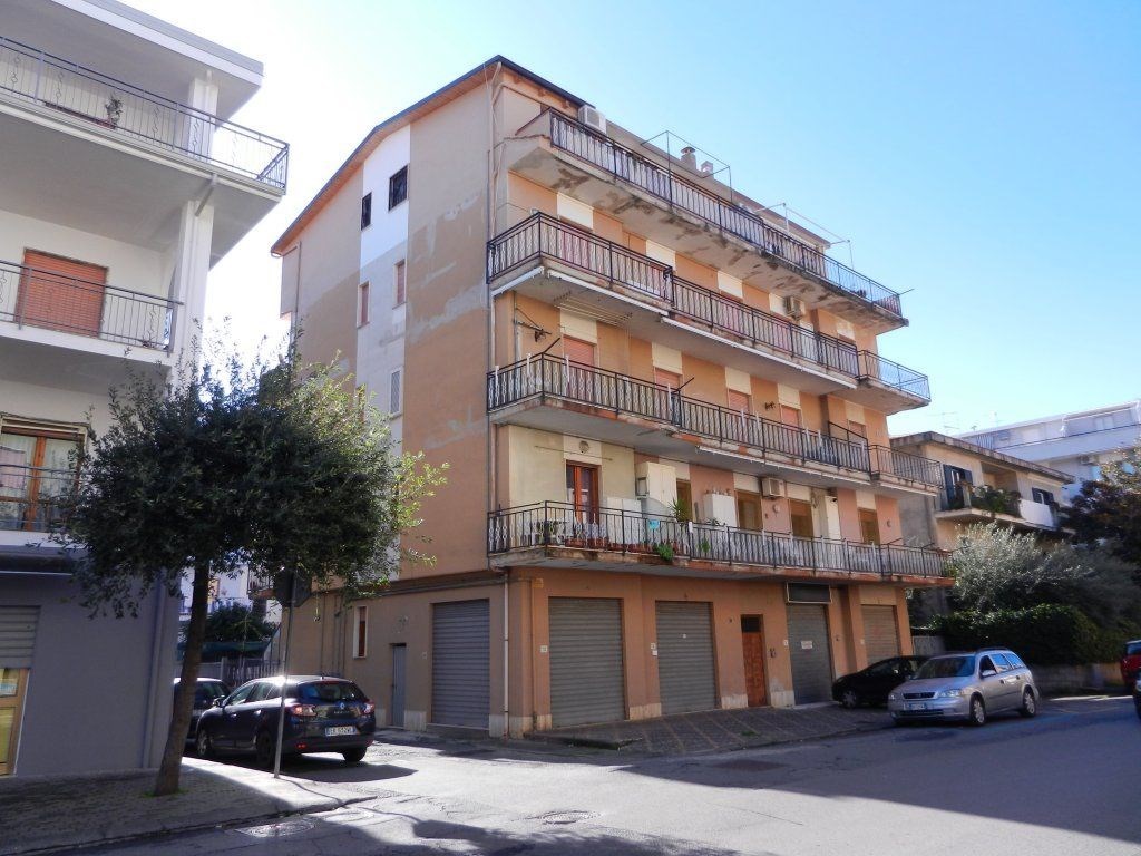 Appartamento in vendita a Scalea scalea I Maggio,47