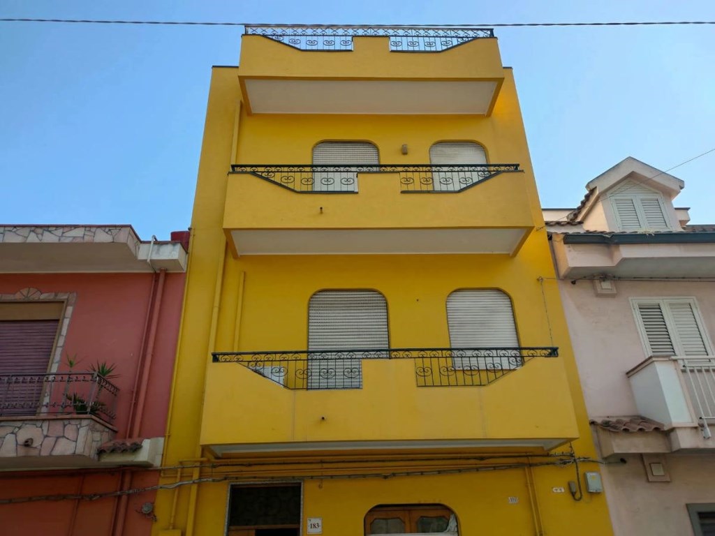 Appartamento in vendita a Barcellona Pozzo di Gotto barcellona Pozzo di Gotto statale sant'antonino,195