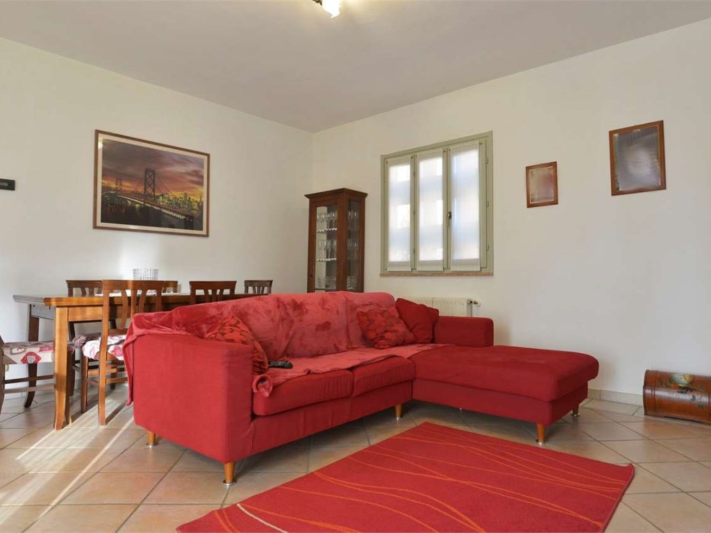 Appartamento in vendita a Canossa via val d Enza sud 59
