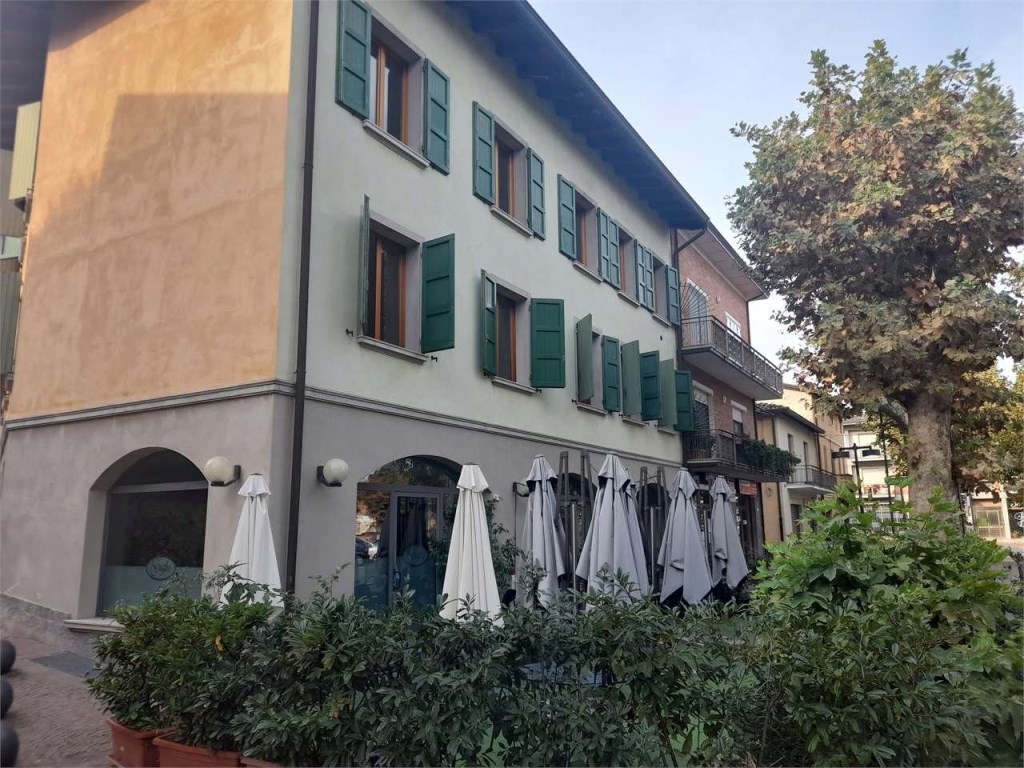 Appartamento in vendita a Canossa piazza Matilde di Canossa