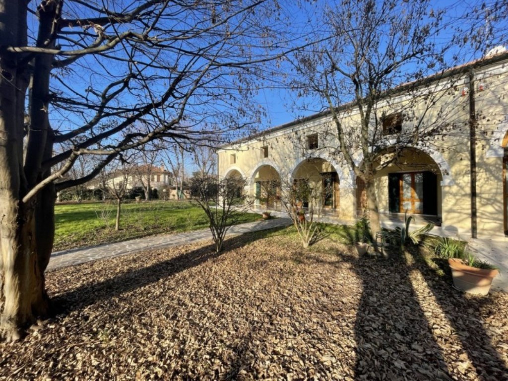 Porzione di Casa in vendita a Casalserugo via Sant'Antonio 6a