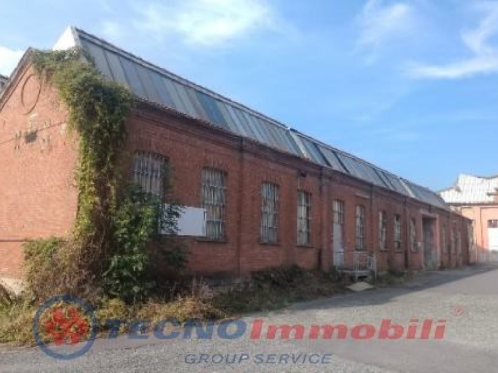 Capannone Industriale in vendita a Balangero via Fraschetti ,37