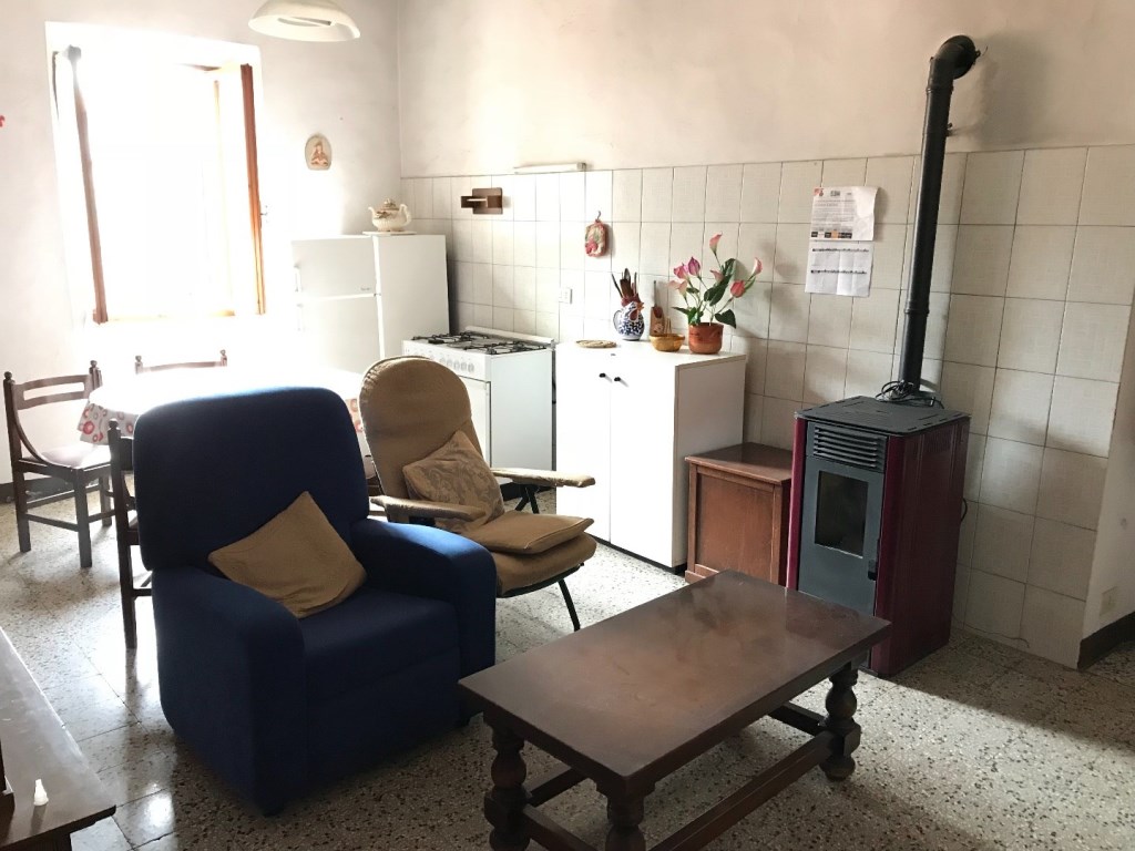 Appartamento in vendita ad Asciano corso Giacomo Matteotti