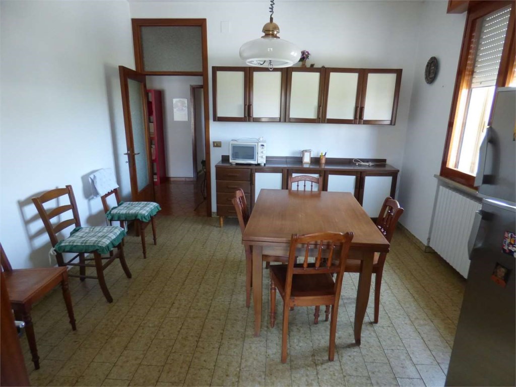 Appartamento in vendita a Pesaro strada lago di Bracciano