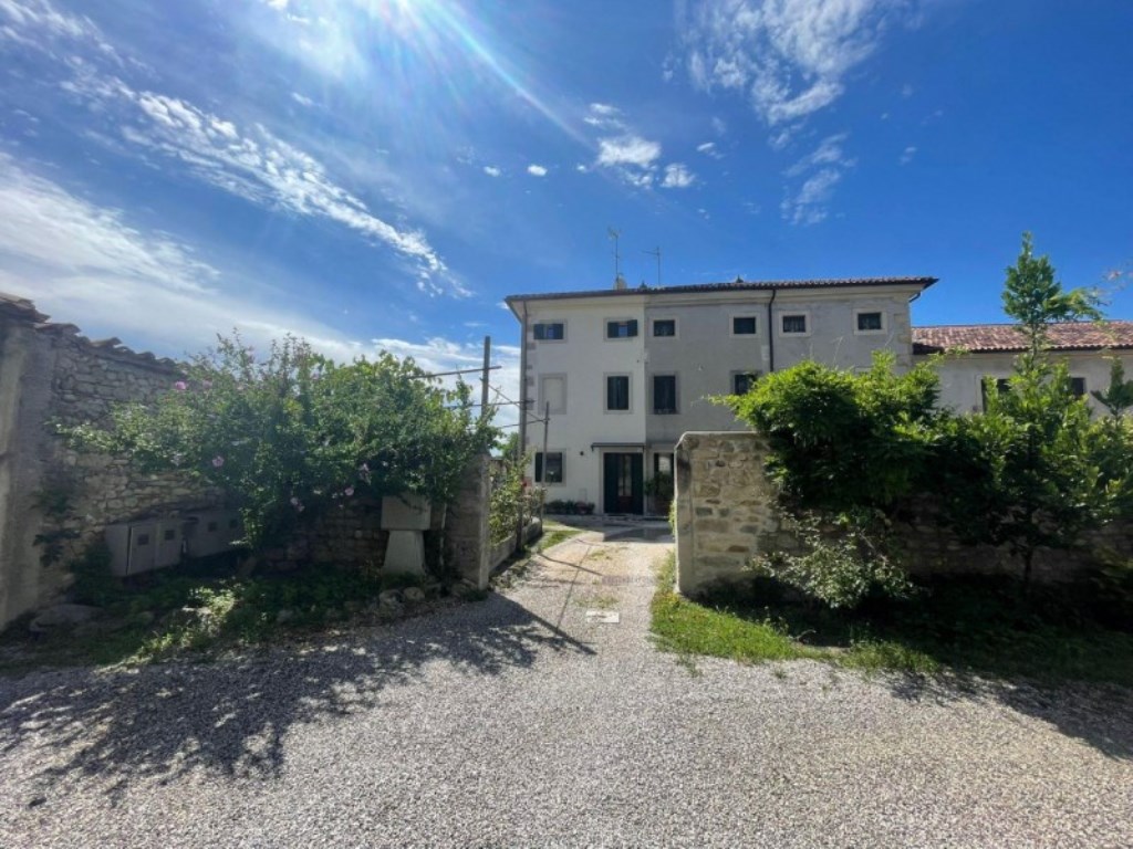 Casa a Schiera in vendita a Vittorio Veneto