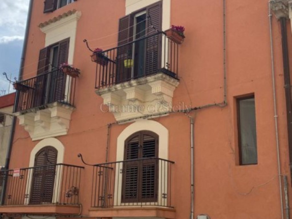 Appartamento in vendita a Ragusa via Armando Diaz 54