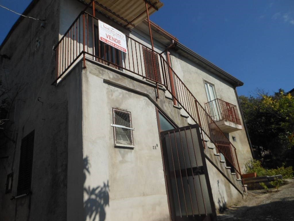Casa Indipendente in vendita a Vairano Patenora