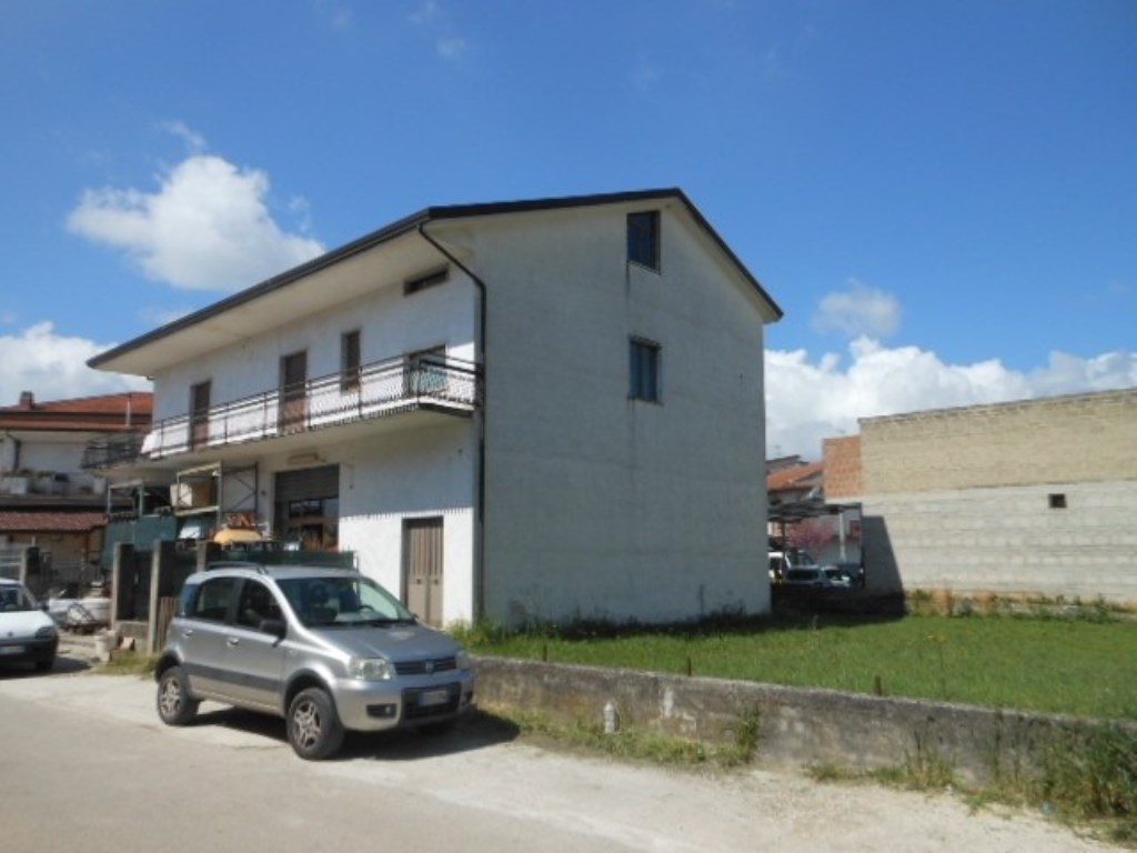 Casa Indipendente in vendita a Vairano Patenora via risorgimento