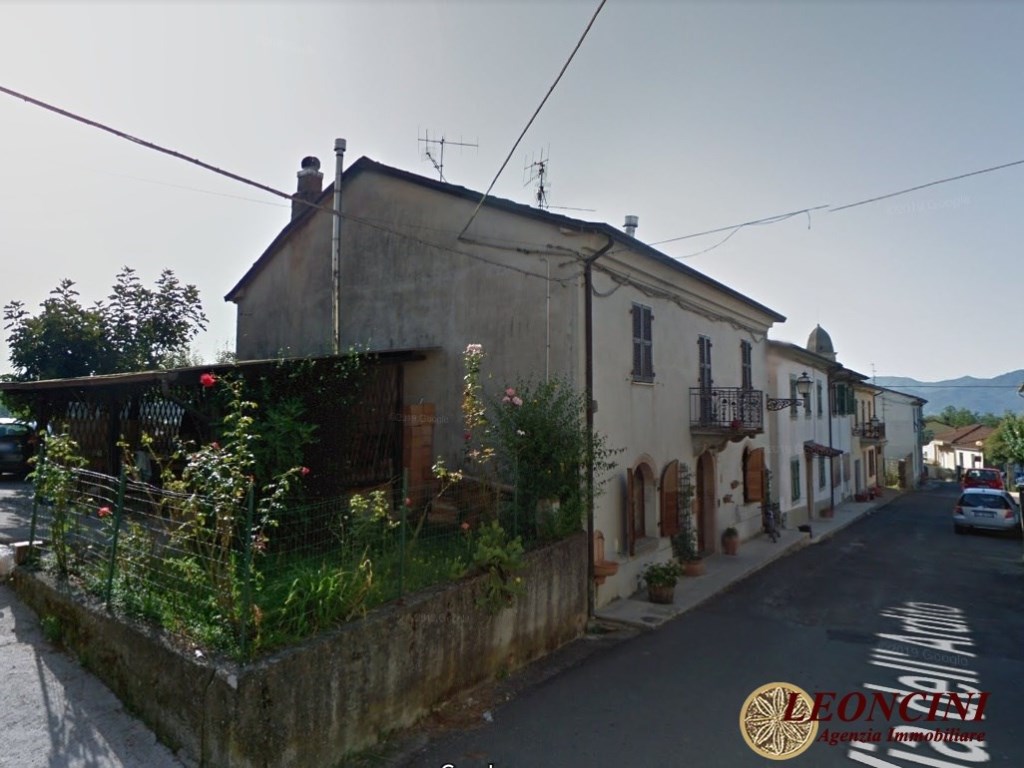 Appartamento all'asta a Villafranca in Lunigiana fornoli