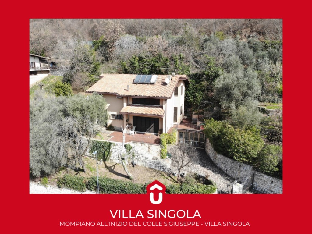 Villa in vendita a Brescia via Torquato Taramelli,