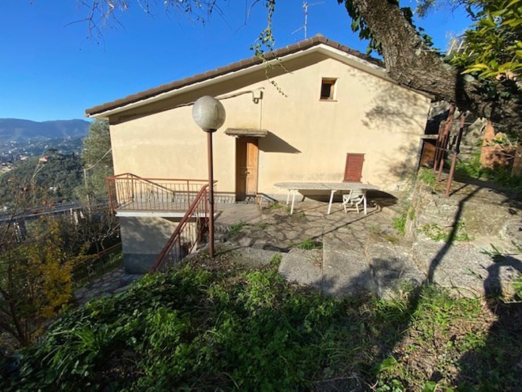 Casa Semindipendente in vendita a Rapallo