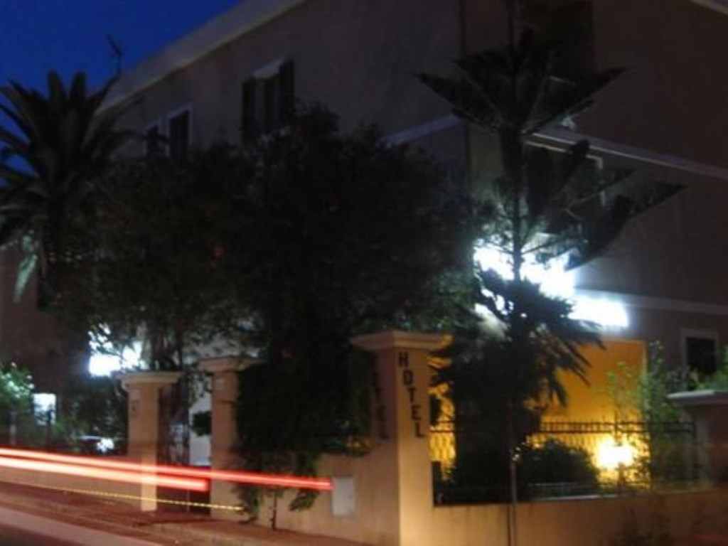 Hotel in vendita a La Maddalena