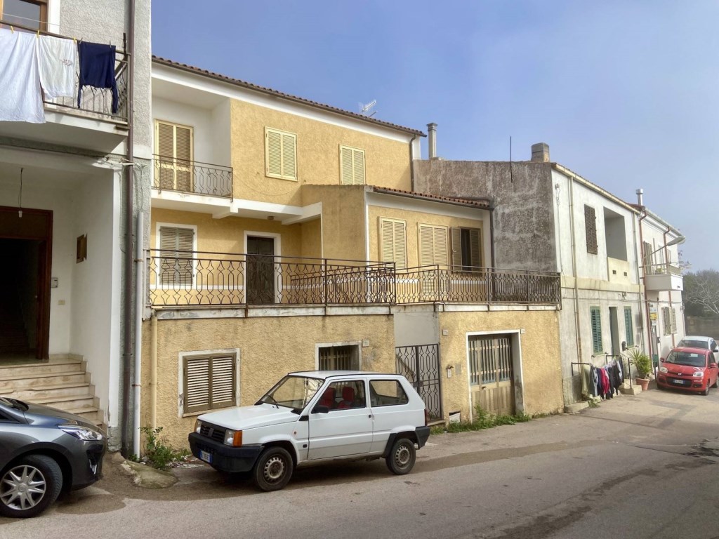 Casa Indipendente in vendita a Berchidda via Vittorio Emanuele