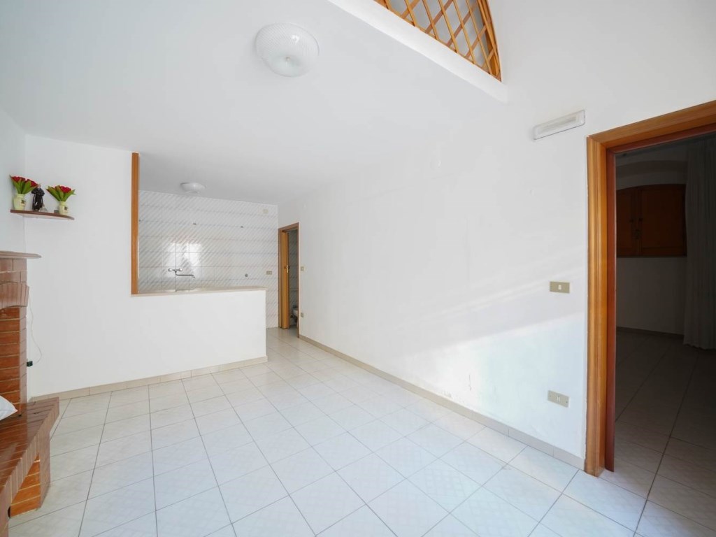 Appartamento in vendita a Palo del Colle via Cesare Cantù 144