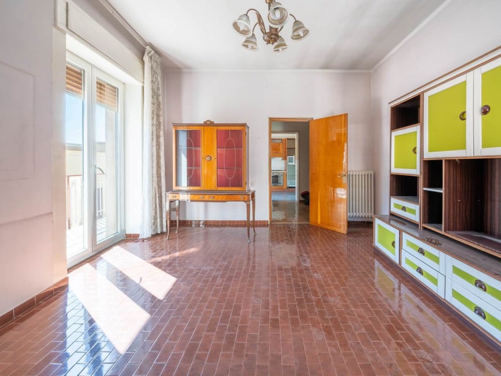 Appartamento in vendita a Palo del Colle via Monza 3