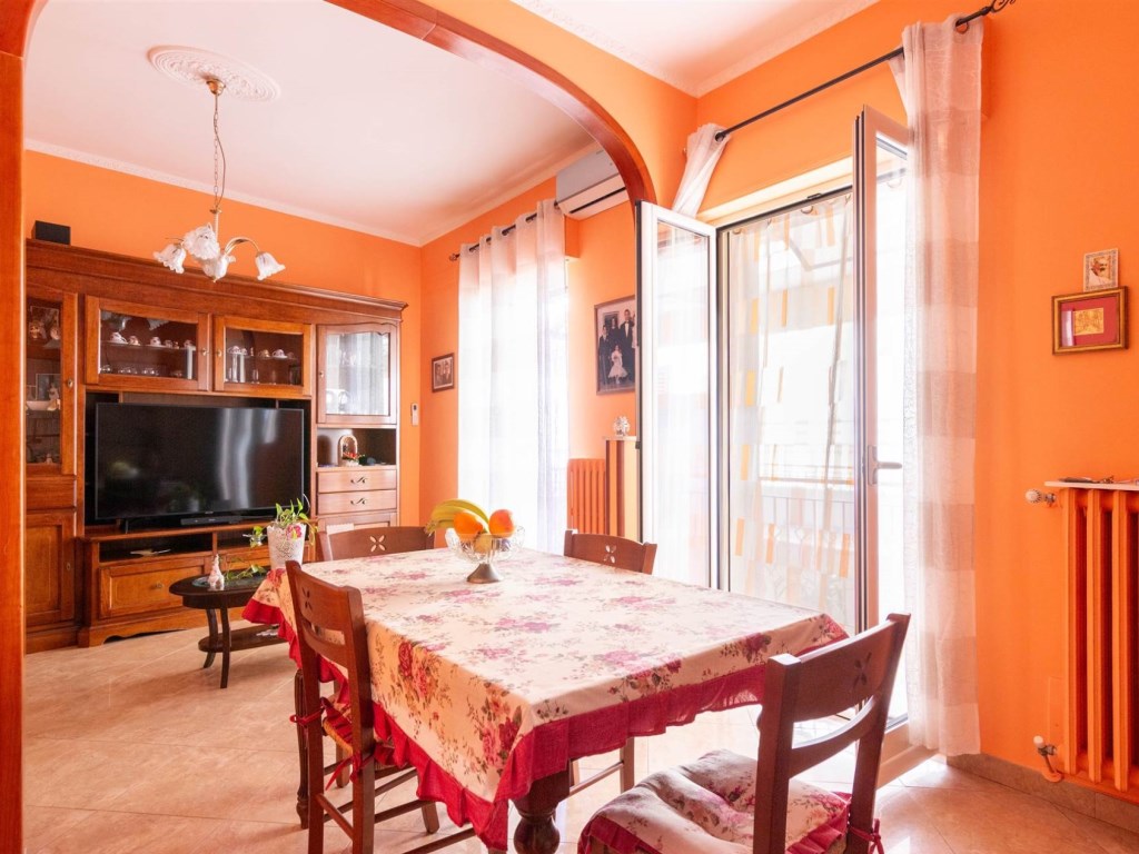Appartamento in vendita a Palo del Colle via Della Repubblica 11