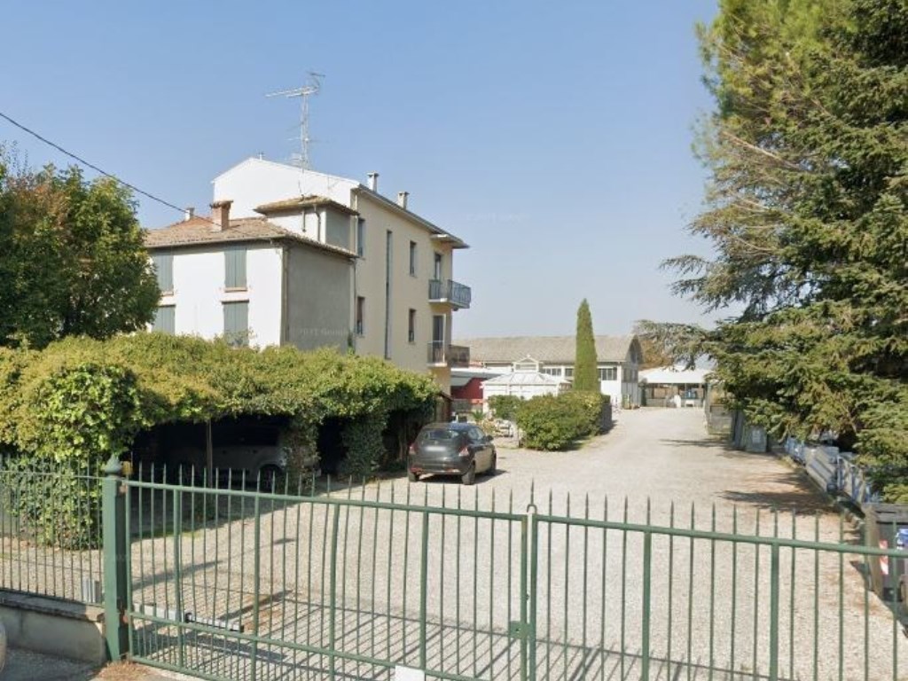Appartamento in vendita a Montechiarugolo via Maestà, 22