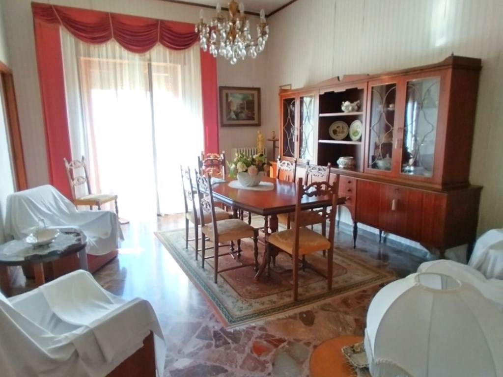 Casa Semindipendente in vendita a Maglie via Vittorio Veneto