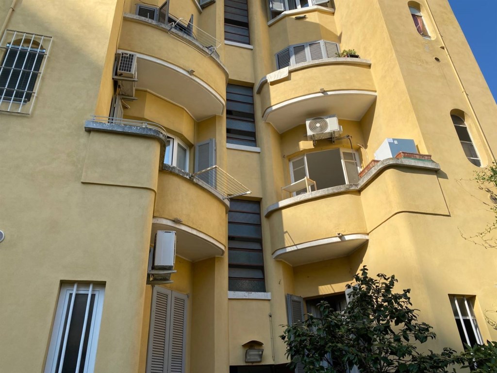 Appartamento in vendita a Milano via Privata Casentino 6