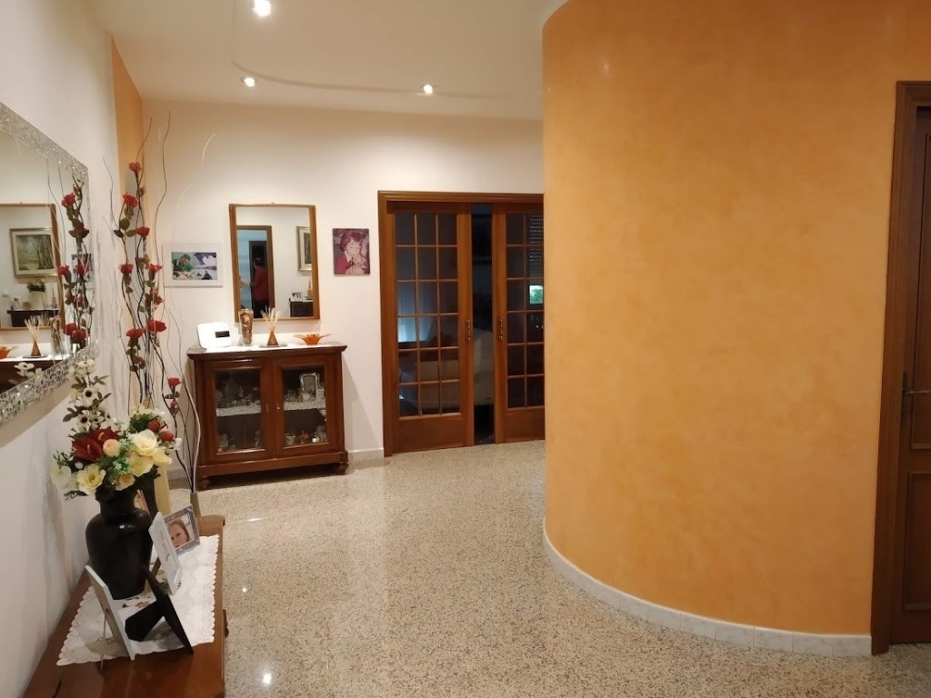 Appartamento in vendita a Jesi via San Pietro Martire, 50