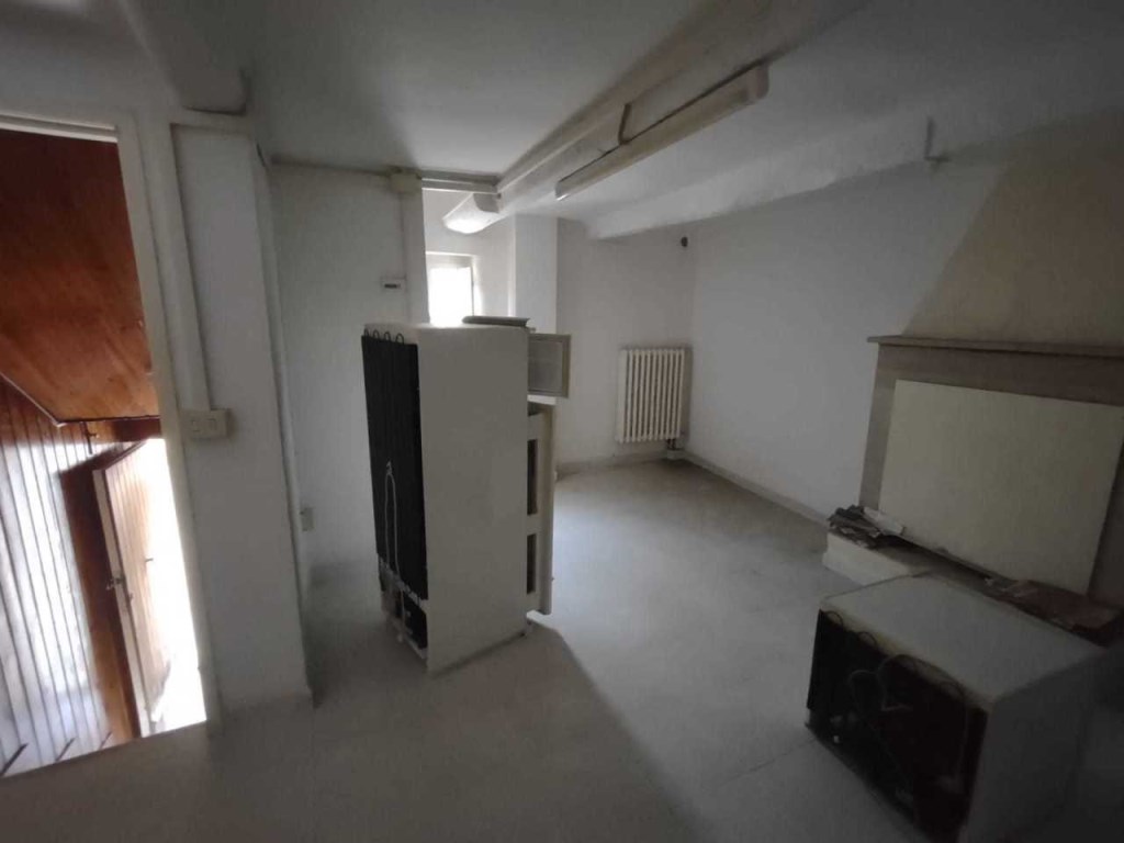 Appartamento in vendita a Morro d'Alba via Roma, 80